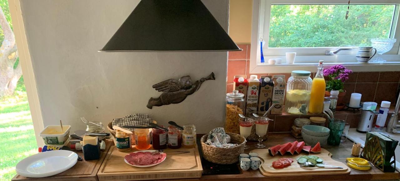 Martebo Bed & Breakfast Tingstäde Εξωτερικό φωτογραφία